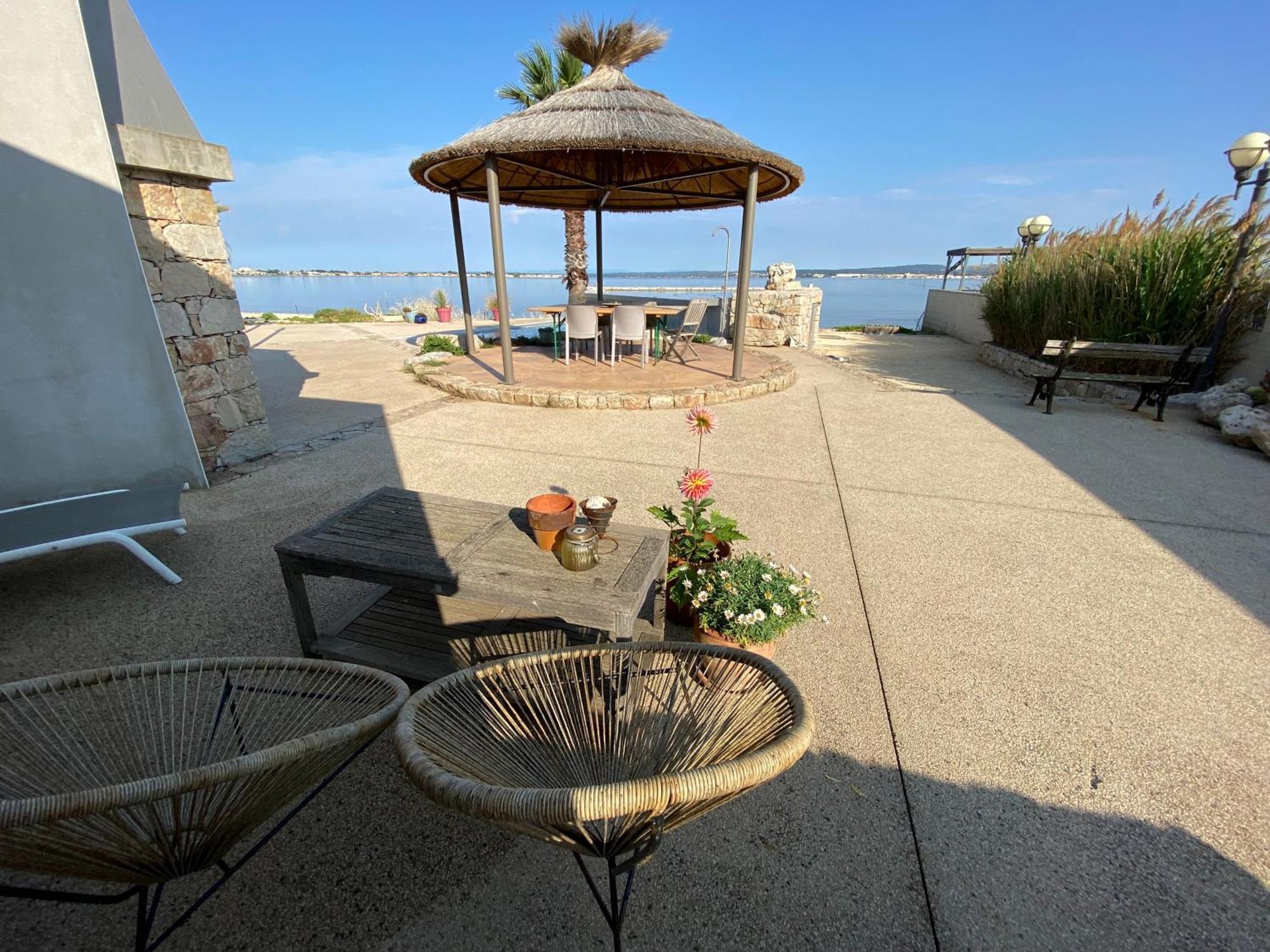 Les Pieds Dans L'Eau Bed and Breakfast Sète Eksteriør billede